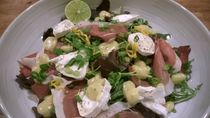 parma ham and goats' cheese salad